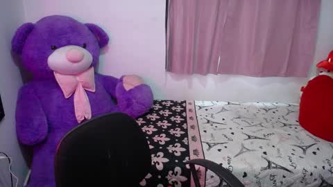 Kim online show from February 21, 12:52 pm