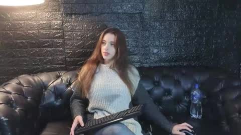  KIMBERLY SWAN  online show from March 24, 10:05 pm