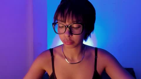 Kim online show from February 19, 3:05 am