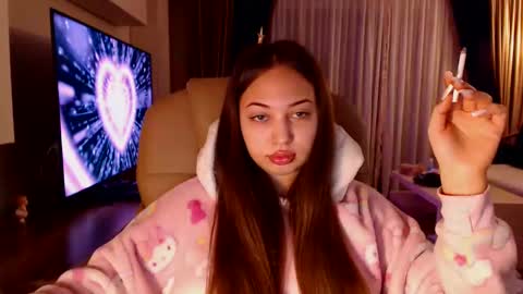 Kim Lee  online show from December 29, 4:08 pm