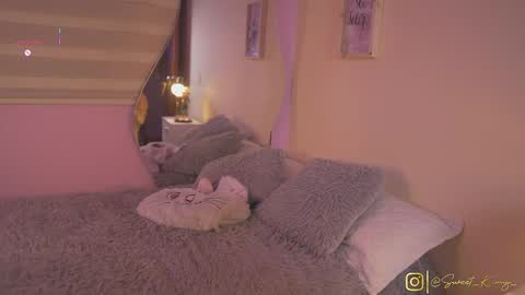 Kimmy online show from November 6, 1:30 am