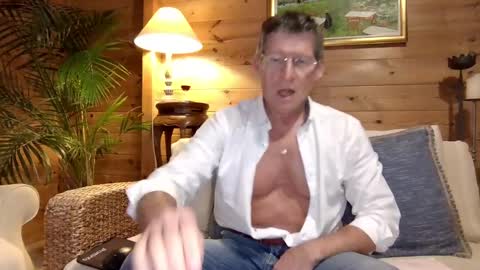 Snapshot of kimonoblues chatting on March 1, 9:15 pm kimonoblues online show from March 1, 9:15 pm