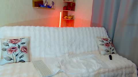 Kim online show from May 15, 8:49 pm