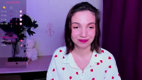 Hazel online show from March 7, 11:27 pm