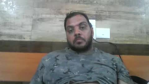 kingalpines1 online show from October 18, 7:07 pm