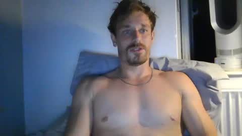 kingharold92 online show from June 24, 9:44 pm