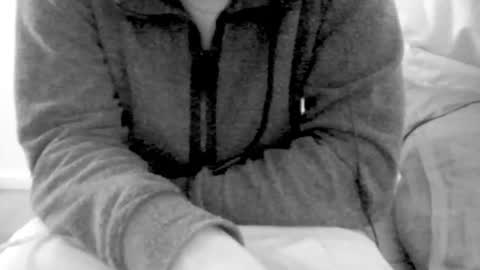 kingindisguise69 online show from February 7, 2:40 am