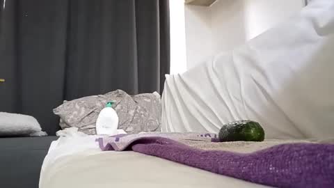 Snapshot of kingnavo chatting on October 6, 12:23 pm kingnavo online show from October 6, 12:23 pm