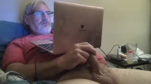 kingtongue10 online show from July 3, 9:58 am