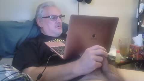 kingtongue10 online show from March 26, 8:58 pm