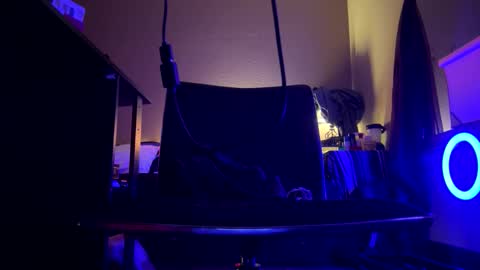 KinkPLAY9 online show from November 17, 6:38 am