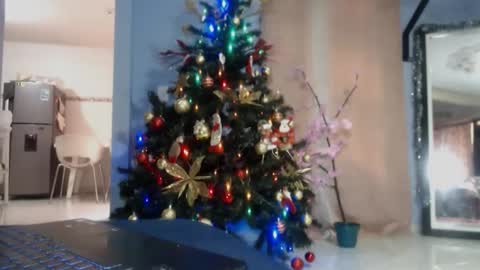 kinky_eli_ online show from November 30, 4:14 pm