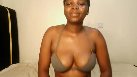 Lola online show from October 11, 2:16 am