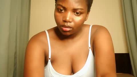 Lola online show from September 16, 5:38 pm