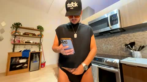kinky_sport_lad online show from September 17, 6:50 am