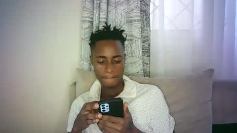 kinkybby_ online show from January 4, 11:43 am