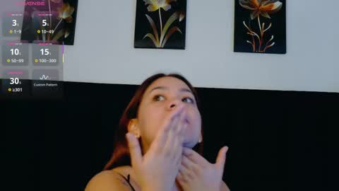 kinkywildmilf online show from November 18, 1:03 pm