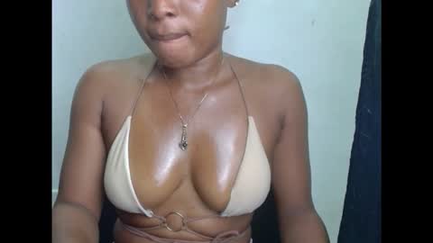 kinkyxxnasty online show from December 15, 2:35 pm