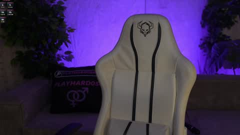 Sweet girls online show from November 9, 8:55 pm