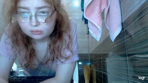 Kira online show from April 14, 9:34 am