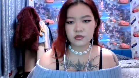 Kira online show from November 11, 8:44 pm