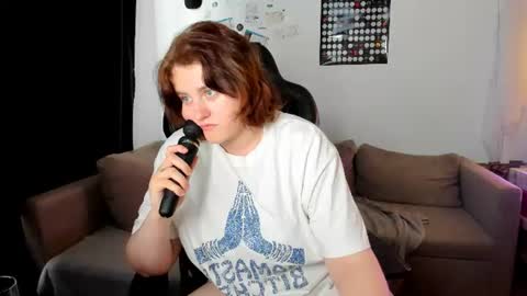 Kira  online show from June 18, 12:54 pm
