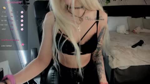 Kira online show from February 13, 2:15 am