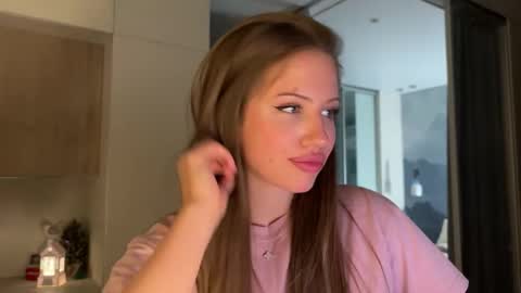 Kira online show from February 20, 5:26 pm