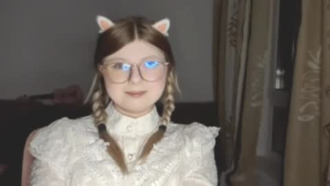 KiraYume online show from May 11, 5:43 pm