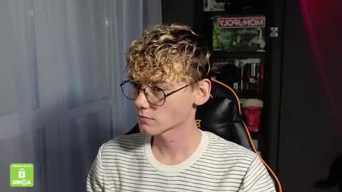 Kirill and Andrey online show from October 7, 3:24 am