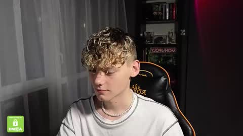 Kirill and Andrey online show from November 11, 11:40 pm