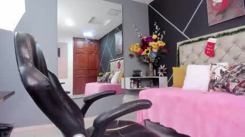 kriss online show from December 22, 10:05 pm