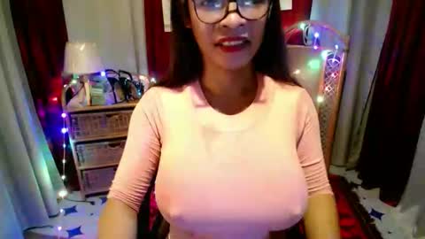 VICTORIA online show from May 27, 11:07 am
