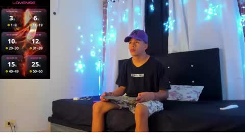 kisses_of_daniela online show from July 19, 6:43 pm