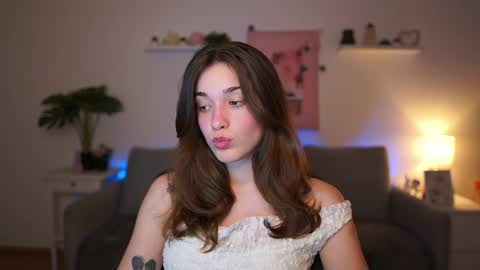 Sisi online show from May 15, 5:53 pm