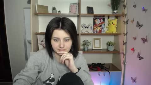 kissleoxx online show from April 10, 12:43 pm