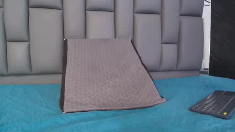 BELLA FLAME online show from March 10, 8:35 pm