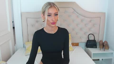 Natalie online show from April 18, 11:56 am