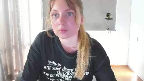 kitkatvel online show from July 1, 5:27 am