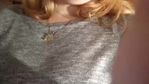 kitsuneniki online show from March 11, 7:39 pm