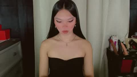 KITTY online show from April 1, 9:45 pm