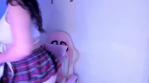 kitty__chs online show from May 1, 3:39 pm