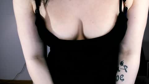 Denise online show from April 14, 10:02 pm