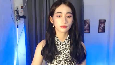 kitty_kim07 online show from November 10, 6:49 am