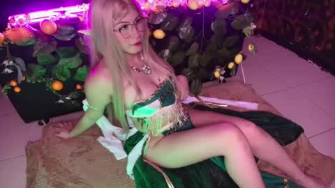 Kitty online show from November 28, 3:03 am