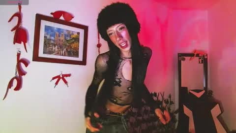 kitty_vaal online show from March 2, 10:56 am