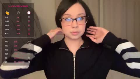 mia online show from January 16, 8:22 am