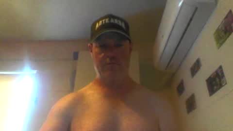 kiwiguy19773 online show from December 3, 1:14 am