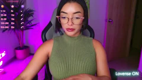 Christina online show from September 28, 1:25 am