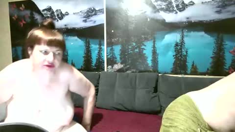 Kleosnow online show from April 12, 5:06 pm